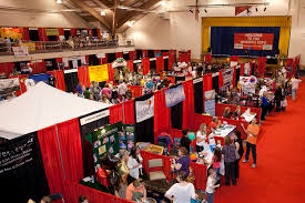 womens-expo-crowd